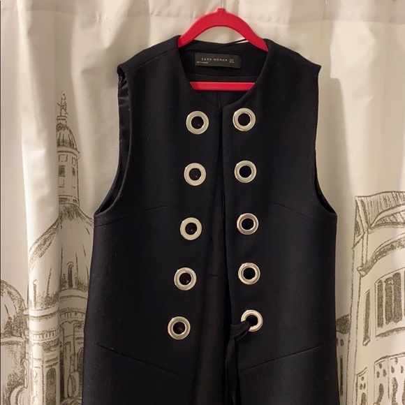 Gorgeous Zara vest - Picture 5 of 13